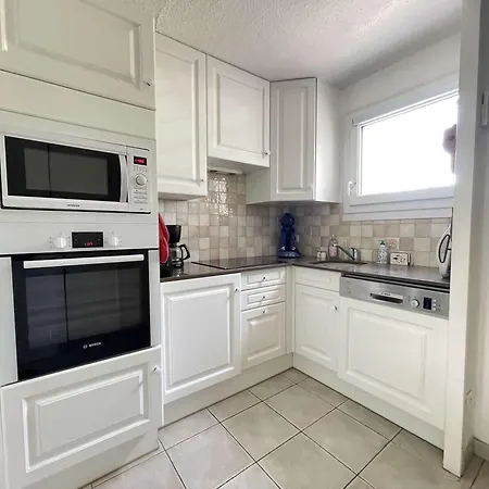 Holiday home Charmante Maison Climatisee Avec Jardin Et Terrasse Au Calme - - Fr-1-308-143 *